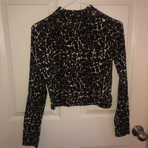 Leopard crop top